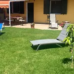 Casa Vista Mare - Superb Garden And Parking Included Vakantiehuis Imperia