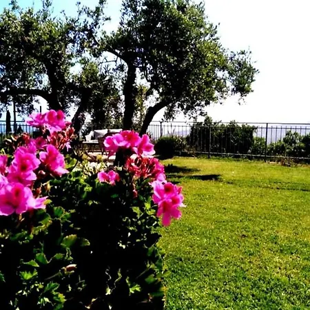 Holiday home Casa Vista Mare - Superb Garden And Parking Included *