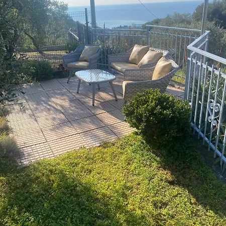 Semesterbostad Casa Vista Mare - Superb Garden And Parking Included Imperia
