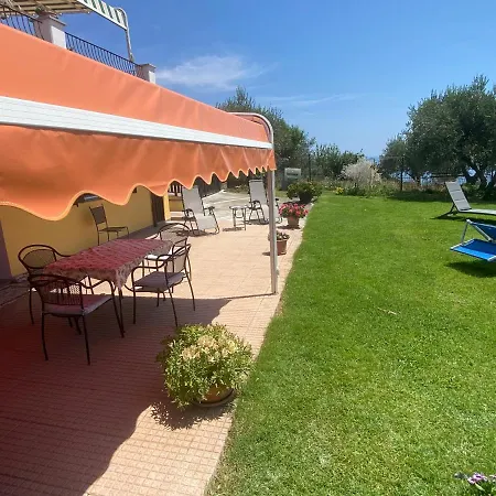 Casa de Férias Casa Vista Mare - Superb Garden And Parking Included Imperia