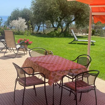 Casa Vista Mare - Superb Garden And Parking Included Imperia