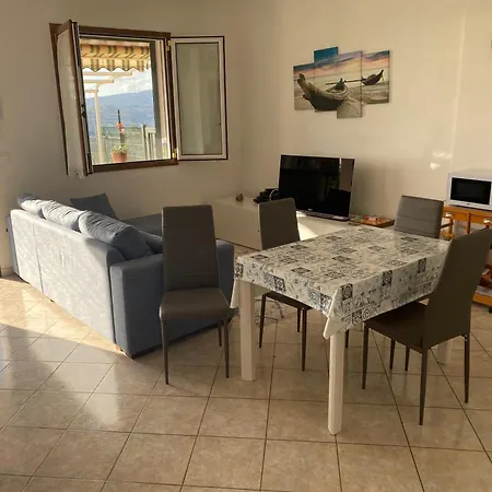 Semesterbostad Casa Vista Mare - Superb Garden And Parking Included Imperia