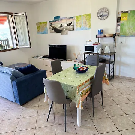 Semesterbostad Casa Vista Mare - Superb Garden And Parking Included *