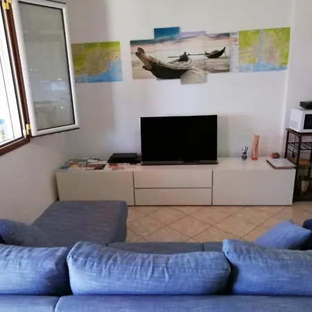 Casa Vista Mare - Superb Garden And Parking Included Semesterbostad