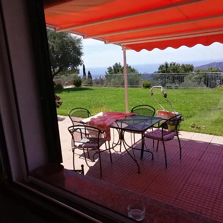 Semesterbostad Casa Vista Mare - Superb Garden And Parking Included Imperia