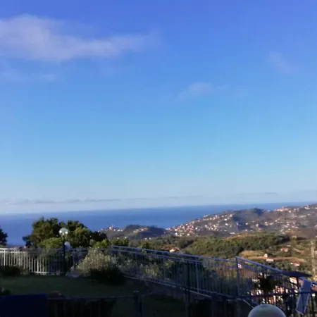 Semesterbostad Casa Vista Mare - Superb Garden And Parking Included *
