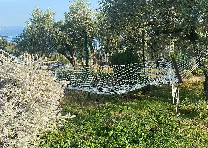 Casa Vista Mare - Superb Garden And Parking Included Imperia