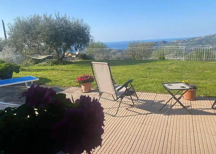 Σπίτι διακοπών Casa Vista Mare - Superb Garden And Parking Included *