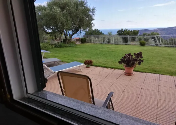 Casa Vista Mare - Superb Garden And Parking Included Σπίτι διακοπών