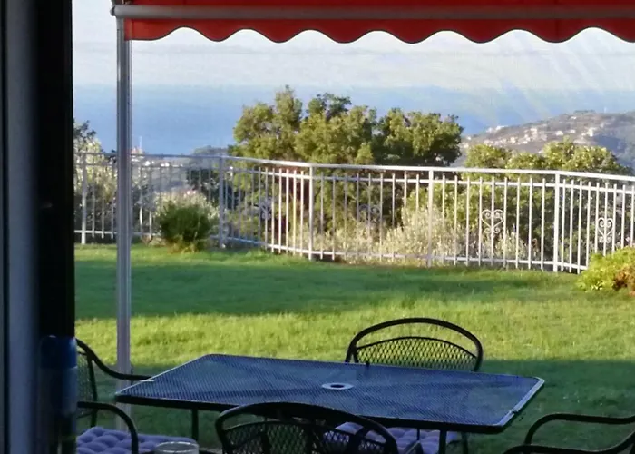 Casa Vista Mare - Superb Garden And Parking Included * Imperia