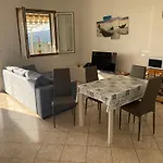 بيت للعطل Casa Vista Mare - Superb Garden And Parking Included إمبيريا