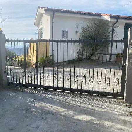 Casa Vista Mare - Superb Garden And Parking Included *