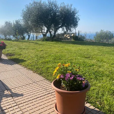 Casa Vista Mare - Superb Garden And Parking Included * Imperia