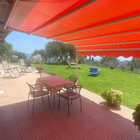 Casa Vista Mare - Superb Garden And Parking Included Imperia