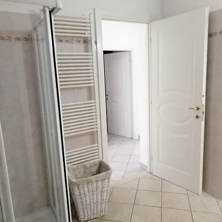 Casa Vista Mare - Superb Garden And Parking Included