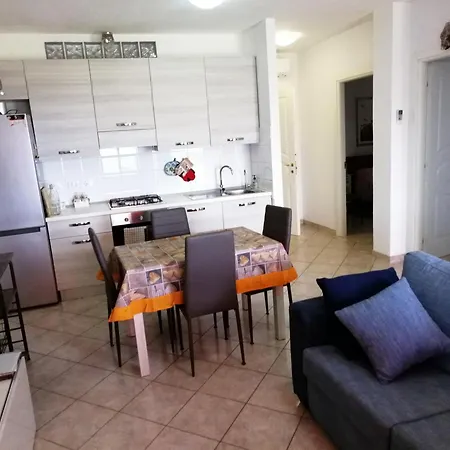 Casa Vista Mare - Superb Garden And Parking Included