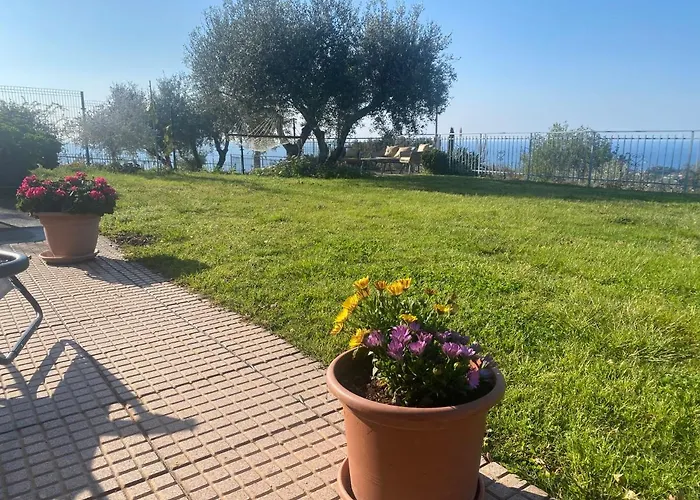 Casa Vista Mare - Superb Garden And Parking Included * Imperia