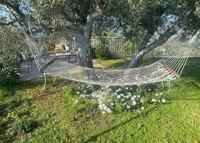 Casa Vista Mare - Superb Garden And Parking Included Semesterbostad Imperia