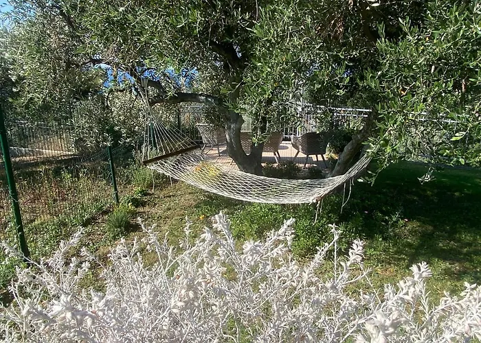 Casa Vista Mare - Superb Garden And Parking Included Imperia