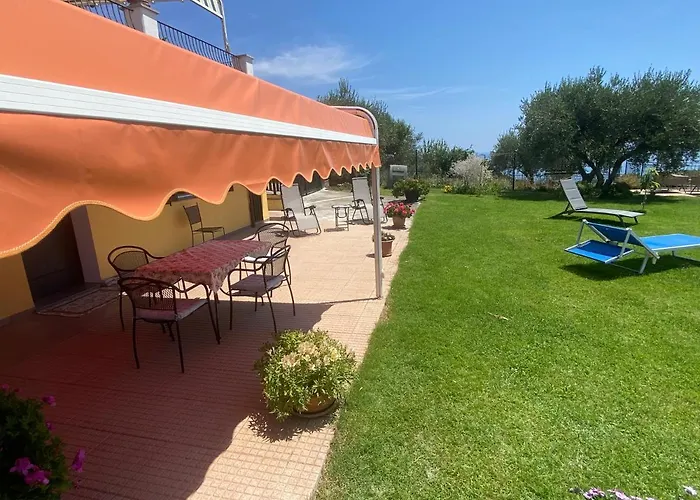 Holiday home Casa Vista Mare - Superb Garden And Parking Included Imperia
