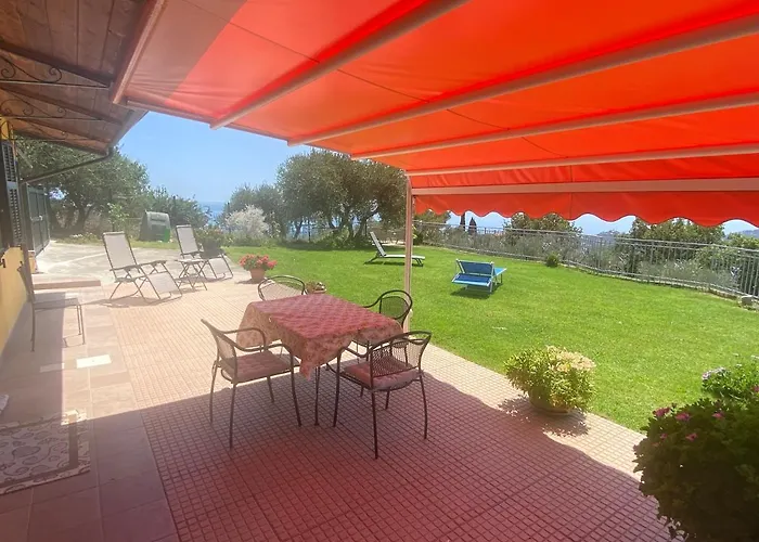 Casa Vista Mare - Superb Garden And Parking Included Imperia