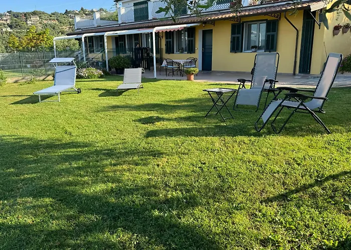 Casa Vista Mare - Superb Garden And Parking Included *